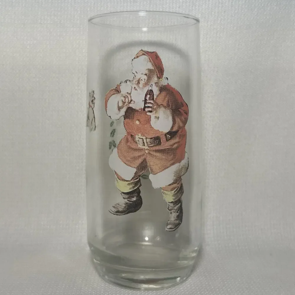 Set of 4 Christmas Coca Cola Haddon Sundblom Santa Clause Glasses Series 1 & 2